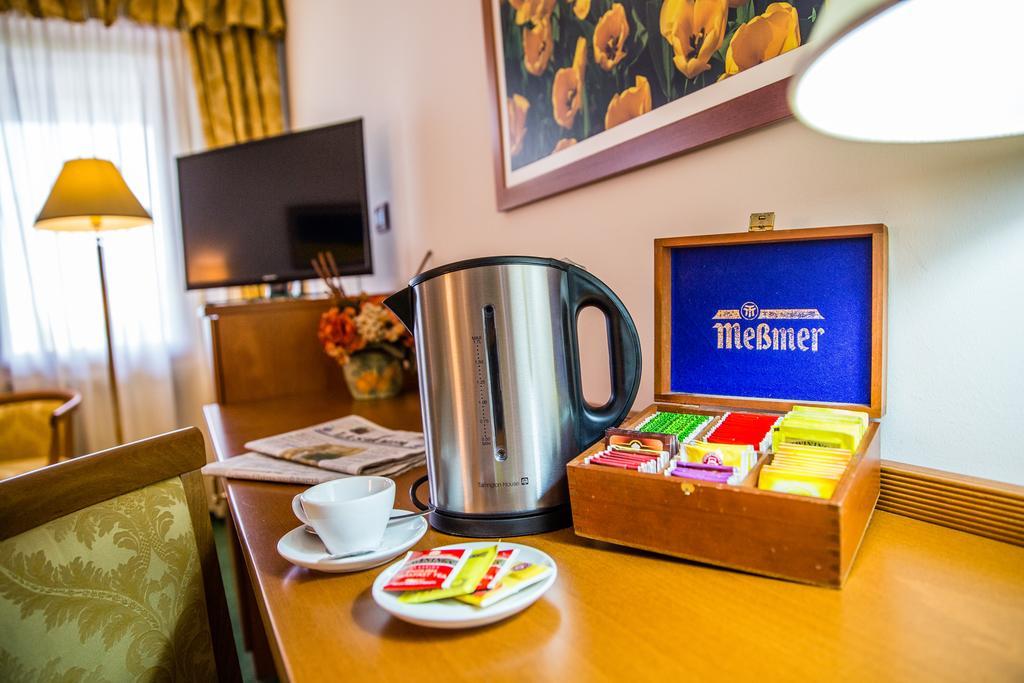 Hotel Galant Venaria Reale Buitenkant foto